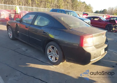 2006 Dodge Charger z USA, uszkodzony, nr VIN 2B3KA43G26H214094